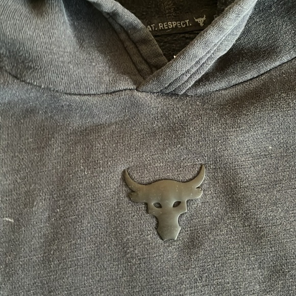 Under Armour Project Rock hoodie size youth large - Picture 2 of 4